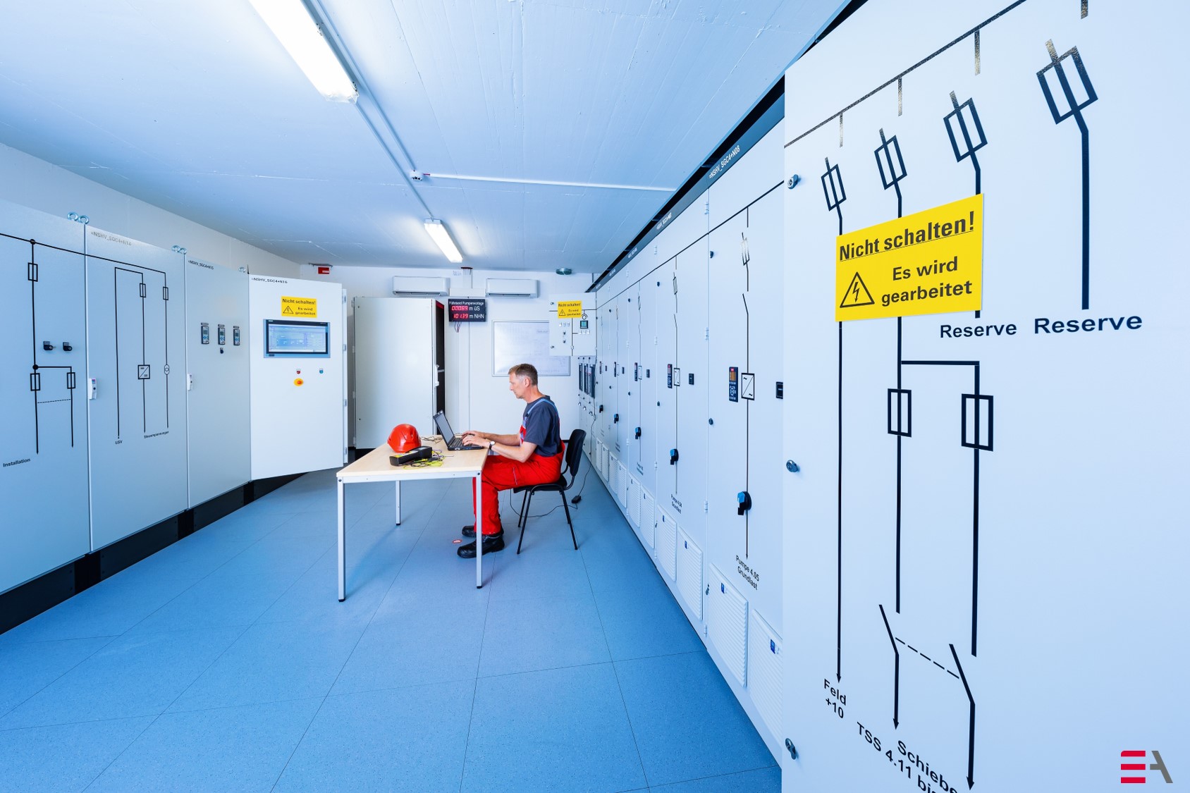 Implementierung von Automatisierungsprogrammen und deren Test, Datenintegritätstest bis in übergeordnete Systeme, Erstellung der Prüfdokumentation